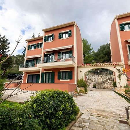 Vivi'S Apartments Agia Efimia Exterior foto