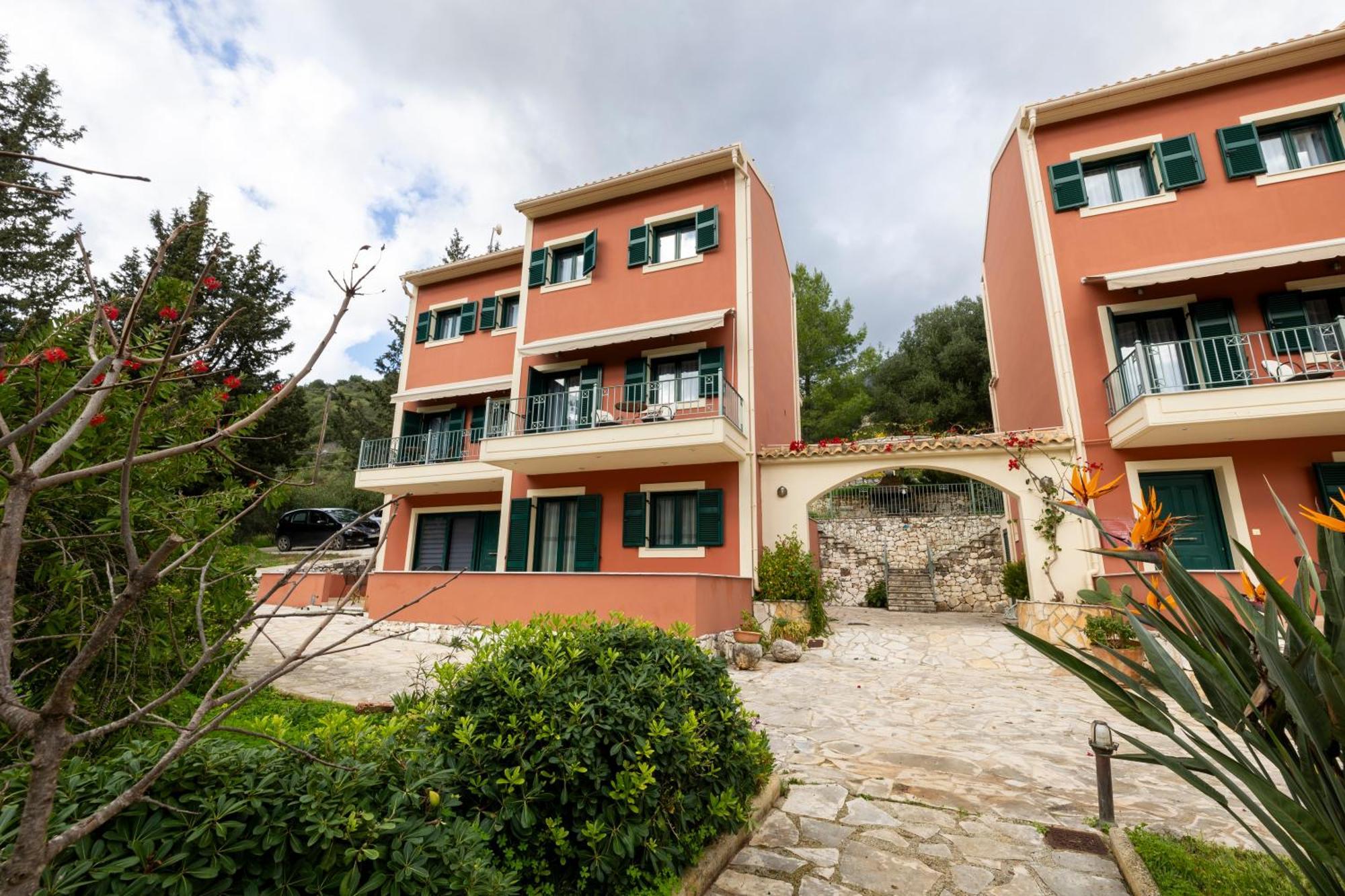 Vivi'S Apartments Agia Efimia Exterior foto